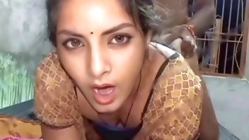 My cute step sister invited me for fucking when her family members were sleeping