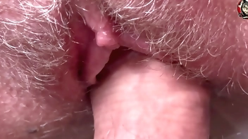 HAIRY Pussy Fuck and CUMSHOT. ULTRA CLOSE-UP!