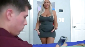 Familyofpervs.com - My busty stepmom has a surprise for me