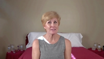 Casting Desperate Amateurs Crimson Hollee Misty Isabella having their tight pussies banged rough