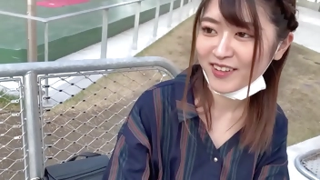 スケベさ最上級のビッチグラマー！ふわふわマシュマロ乳でシゴキあげるパイズリ！2人がかりで連発5発射ノーガード受精SEX！！Part1