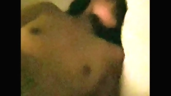 美鈴49歳:数年ぶりに身体を触っていただきました。敏感になりすぎた乳首を吸われただけで、絶頂を繰り返してしまいました。濡れたアソコを突き上げられると、狂おしいほどの快感が私を襲う。喘ぎ声をあげて、乳首とセックスで絶頂を繰り返した一夜。私の喘ぎ声を耳に焼き付けて下さい。