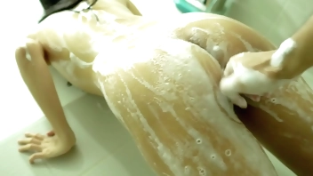 Amateur Couple Bathroom Sex while Morning