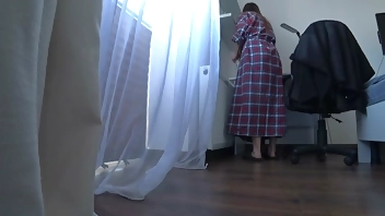 Cheating wife, fucks her husband's best friend. Husband at work