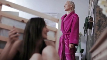 Girl Time Freezes Roommate To Have Fun Lesbian Sex With Her