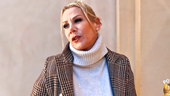 Victoria, 47 ans, une milf assoiffé de sexe !