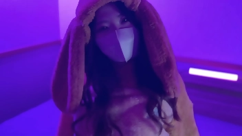 パジャマ美女、港区女子、パパ活女子、巨乳