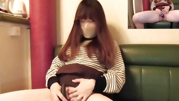 【個人撮影】かわいい彼女のオナニー動画（パイパン、ピンクマンコ）