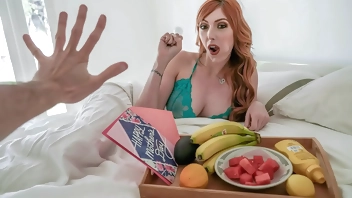 Hot Stepmom Lauren Phillips Getting Her Loving Stepson's Dick - Orgymom