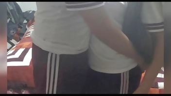 Video CASERO! ESTUDIANTE MEXICANA, ME COGI el CULO de mi COMPAÑERITA! LA CONVENCI DESPUES de clases del INSTITUTO para COGER