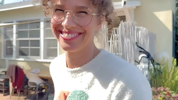 Stepmom Tests to See If I'm Gay