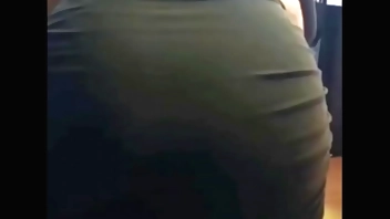 粉墨人生-外卖员之性感女外卖员被大鸡八口爆