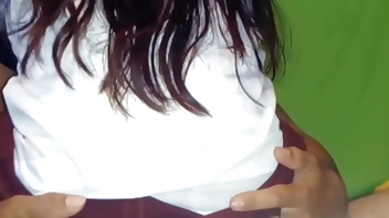 ¡MIRALO ANTES QUE LO BORREN! Morra Mexicana Estudiante REAL, COGIENDO con su Compañero de La Escuela!