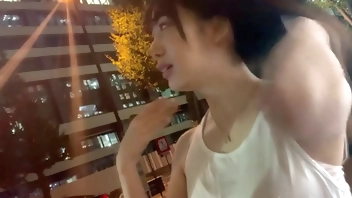 Seriously seducing a beautiful married woman while she was running at the Imperial Palace! ! Starting with the butt, loving the butt and ending with the butt, full of plump peach butts! !Part1