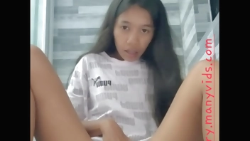 Pee and wet ass riding