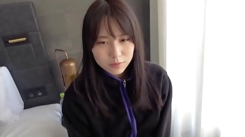 脱がせば爆乳ドスケベBODY×ほぼ処女＃おと＃家出娘 Part1