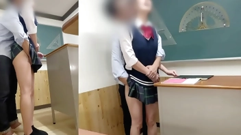 【放課後セックス】「私はお義父さんとえっちしてるから遅刻しました…」教師への告白｜信じられない背徳の三角関係のはじまり