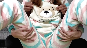 asian amateur stepdad voyeur teasing small tits and masturbate horny pussy