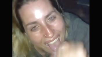 He sucks her very well and in the process he sucks her and jerks off to the maximum