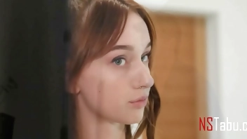 Freshman Cheerleader Thanks Him For The Ride