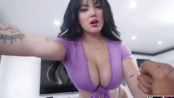 Nika Venom Really Needs The CreamPie