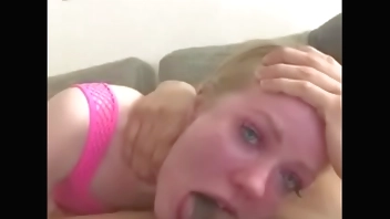 KehlfickNutte is a perfect Throatwhore