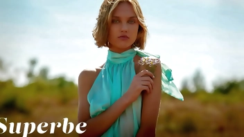 Ukrainian Blondie Hannah Ray Indulge In Sensual Solo Show - SUPERBE