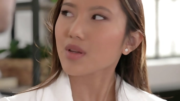 FREE Soft Scene - Racy Real Estate Agent May Thai Seduces Client Into No Holes Barred Fucking GP2740