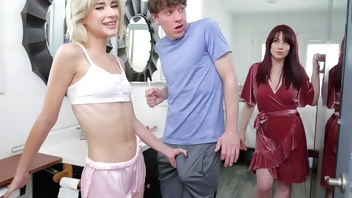 Jessie Saint Sneaky NastySis Fuck Big Cock