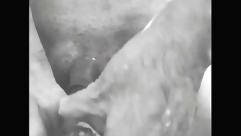 75x300玻璃棒全部塞进去肚子里留置打飞机