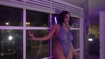 Lexxxi London made him cum Multiple times!