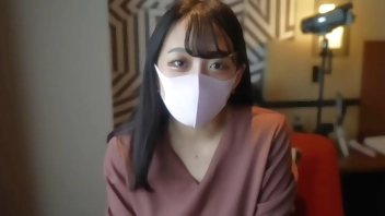 『マスクde本物素人』１８才！、正真正銘の本物の元地下アイドル登場！、完全初撮影！、今は○○？？、中出し２回戦『個人撮影』個撮オリジナル２０４人目