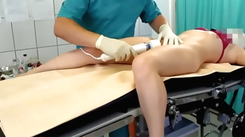 Gyno orgasm with vibrator