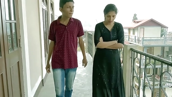 Indian Beautiful Girl Hardcore Sex with Junior lover Boy! with clear audio