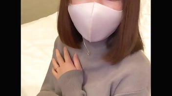 As soon as it comes into view, it is instantly inserted.