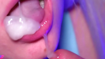 Closeup Sensual Blowjob Oral Creampie