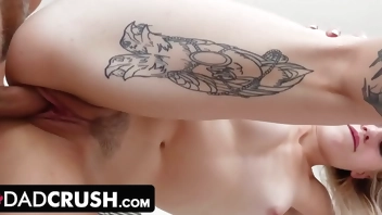 StepDad Helps Out StepDaughter With Her Self-Esteem By Empowering Her With Her Sexuality - DadCrush