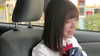 part1 さき(18)/GカップのJ【1限目】ホテイン即エッチ開始！美乳開放で乳首責めしたらウットリ&シットリおま●この完成そのまま生SEX中出しで大満足【2限目】コスプレ姿でイチャイチャしてたら即勃起！脚コキ→パイズリ→フェラのフルコースを堪能したのち再度挿入！最後は綺麗なおっぱい目掛けて大量ぶっかけ！