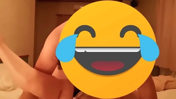 今回は生足正常位で突きまくった