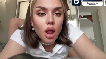 Lustful maid seduced her boss