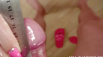 DETAILED DICK MEASUREMENT BEFORE I MAKE IT EXPLODE ON MY FACE. Mia Bandini