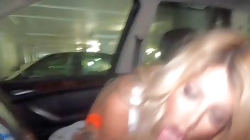 Tatted Hooters Waitress Sucks Cock in Car for Big Tip