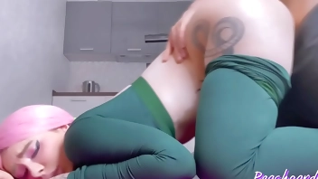 Fucking My Young Stepmom While She Does Yoga and Fitness