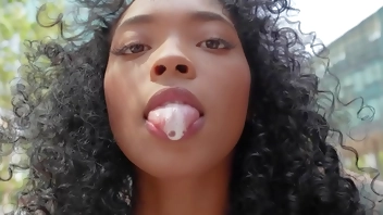Black amateur Barbie Rous gets ready to get fucked