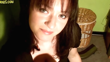 2 cumshots in a row over my feet