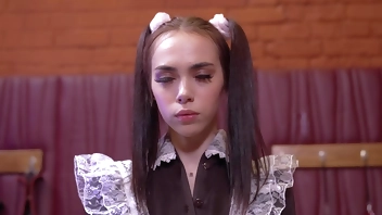 PISS BDSM with Young babe ! Pissing humiliation