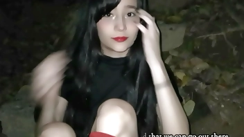 Petite Teens sola en parque publico chupa la polla de Anthonello