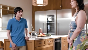 Big ass MILF stepmom Siri Dahl anal fucked by her tiny stepson in the kitchen