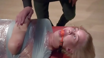 Darina has multiple orgasms Mummification with magic wand 2