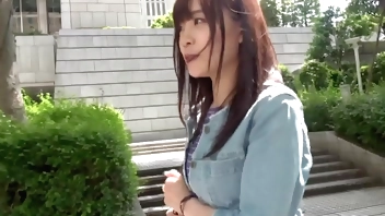 【超清純】23歳【SSS級美女】ゆいちゃん参上！普段は地味な医療事務員をしている彼女の応募理由は『興味があって…調教？とか』何やら胸騒ぎがする！初めての【調教プレイ】に緊張しまくり！【首輪&リード】【猿轡】スパンキングにイッてもやめない電マ責め！【激イキ大興奮】『ごめんなさい、イラマチオして下さい…』なんてドMなんだ！挿入されれば【大量潮吹きの嵐】清純を装う変態美女の衝撃映像見逃すな！https://bit.ly/3K51bva